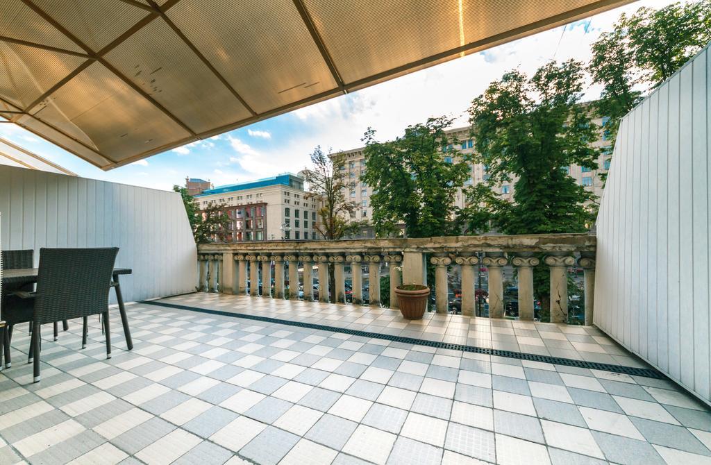 Kreschatik 21 With Terrace 2Br Kiev Dış mekan fotoğraf