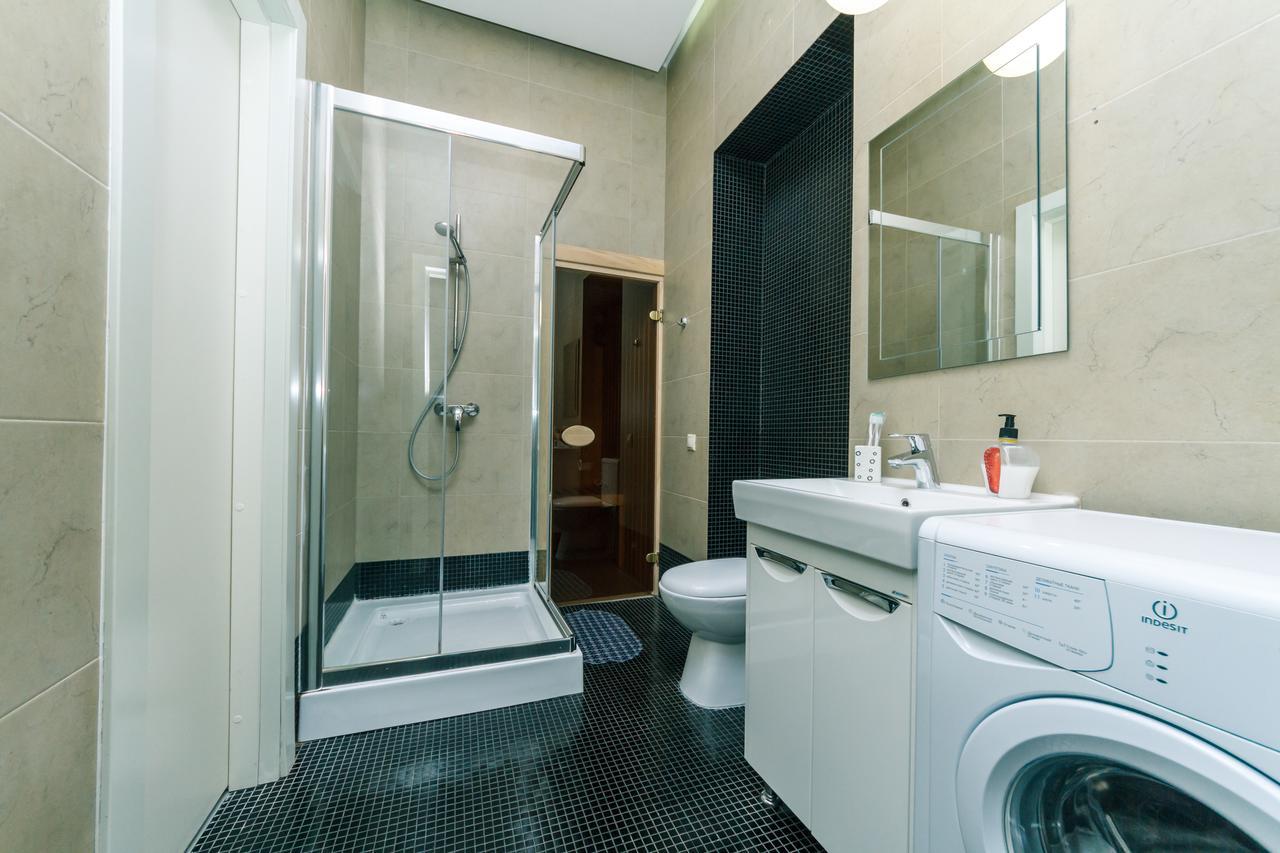 Kreschatik 21 With Terrace 2Br Kiev Dış mekan fotoğraf